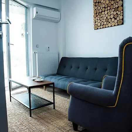 Easy Rent - Cute 37