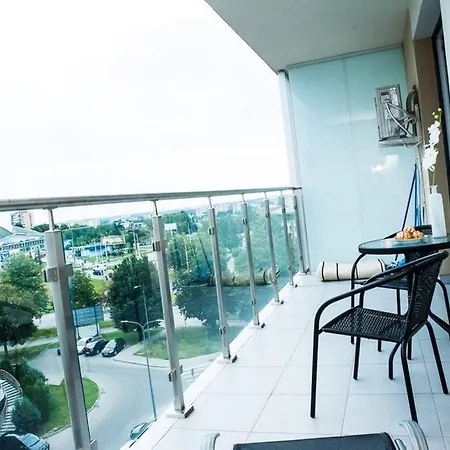 Easy Rent - Cute 37 Apartment